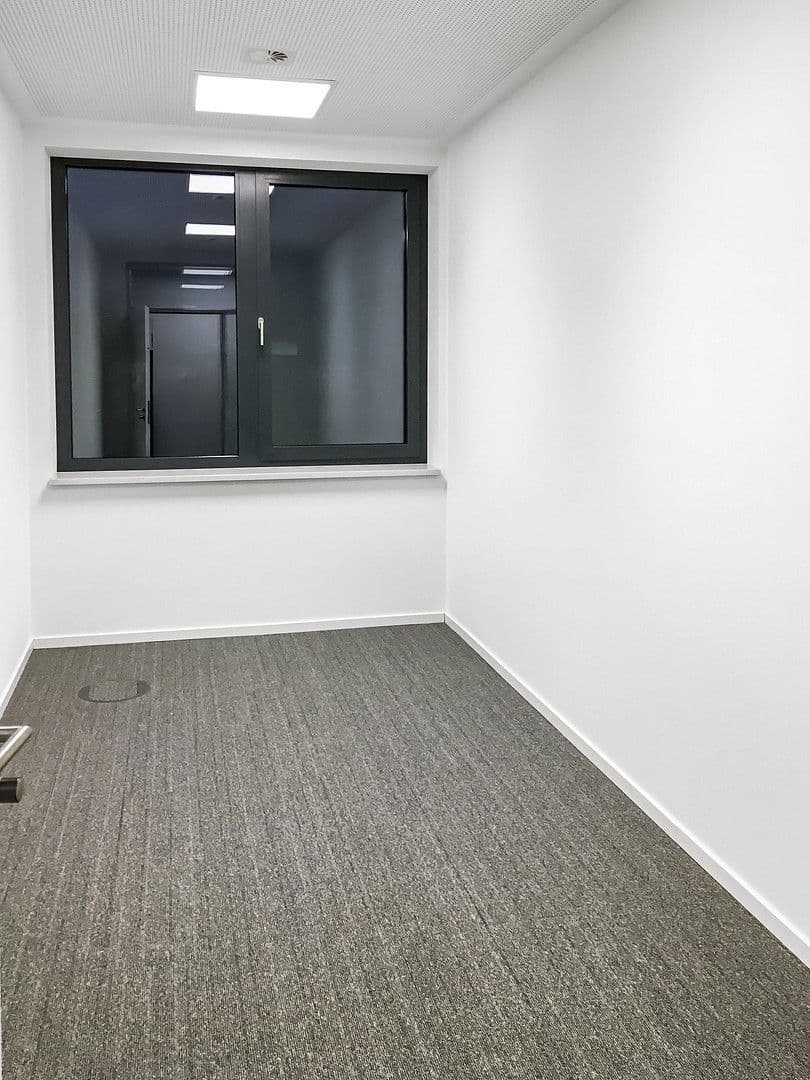 Prodej kanceláře 1.245 m², Theodor-Storm-Straße 31, Quickborn, Šlesvicko-Holštýnsko Prodej kanceláře 1.245 m², Theodor-Storm-Straße 31, Quickborn, Šlesvicko-Holštýnsko