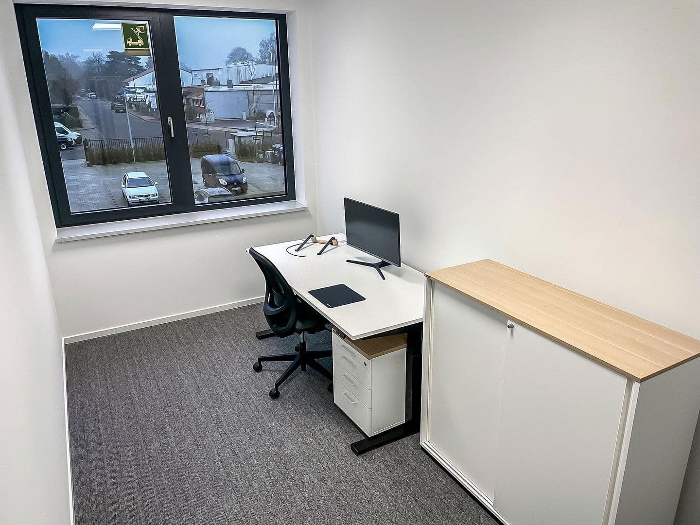 Prodej kanceláře 1.245 m², Theodor-Storm-Straße 31, Quickborn, Šlesvicko-Holštýnsko Prodej kanceláře 1.245 m², Theodor-Storm-Straße 31, Quickborn, Šlesvicko-Holštýnsko