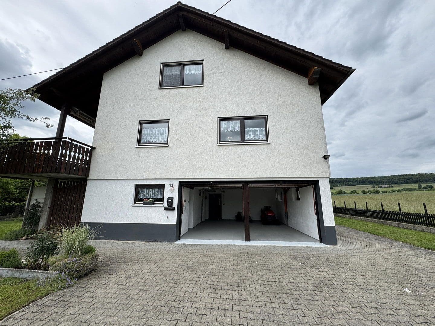 Prodej domu 120 m², pozemek 1.000 m², Biberbachstraße 13, Langenenslingen, Bádensko-Württembersko Prodej domu 120 m², pozemek 1.000 m², Biberbachstraße 13, Langenenslingen, Bádensko-Württembersko