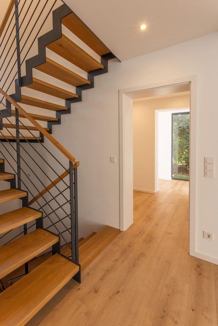 Prodej domu 135 m², pozemek 450 m², Planegg, Bavorsko Prodej domu 135 m², pozemek 450 m², Planegg, Bavorsko