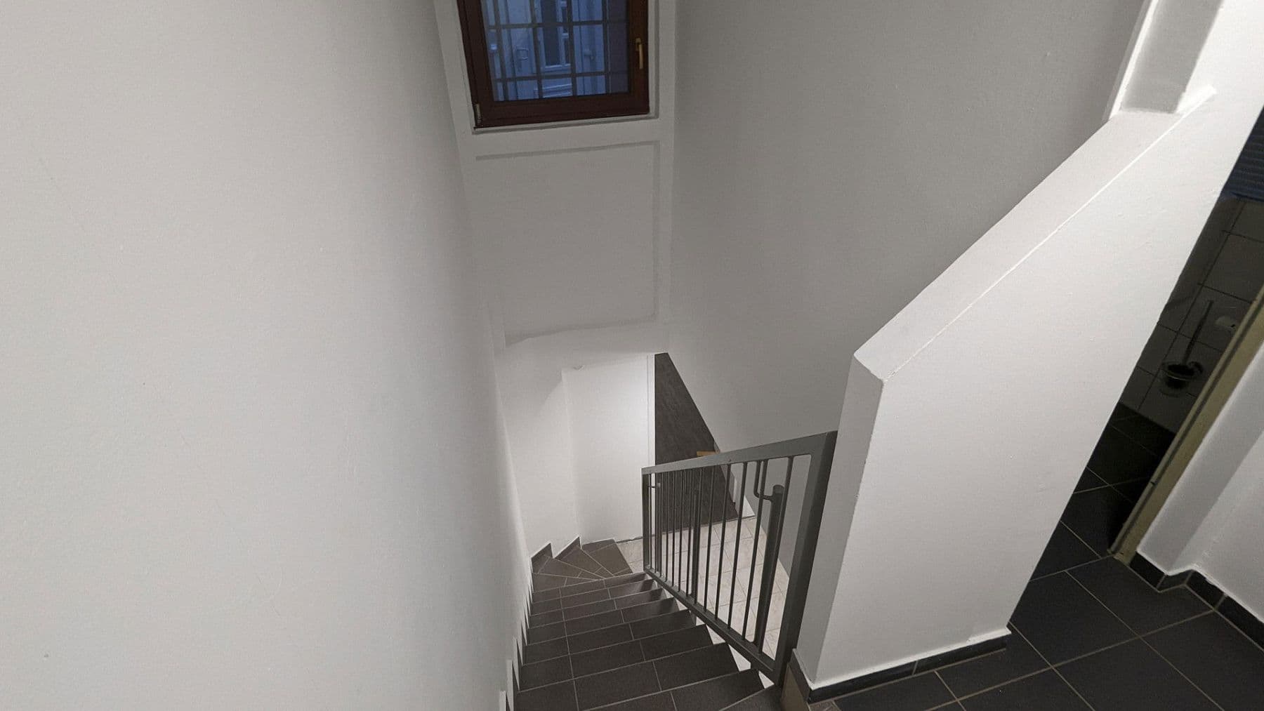 Prodej nebytového prostoru 181 m², Darmstädter Straße 4, Bensheim, Hessen Prodej nebytového prostoru 181 m², Darmstädter Straße 4, Bensheim, Hessen