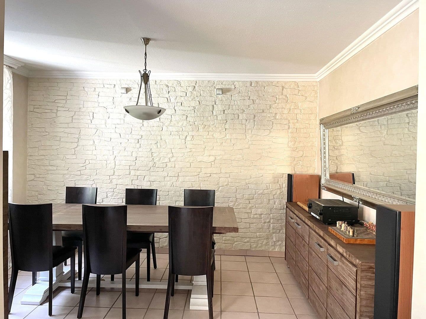 Prodej domu 205 m², pozemek 390 m², Neuss, Severní Porýní-Vestfálsko Prodej domu 205 m², pozemek 390 m², Neuss, Severní Porýní-Vestfálsko