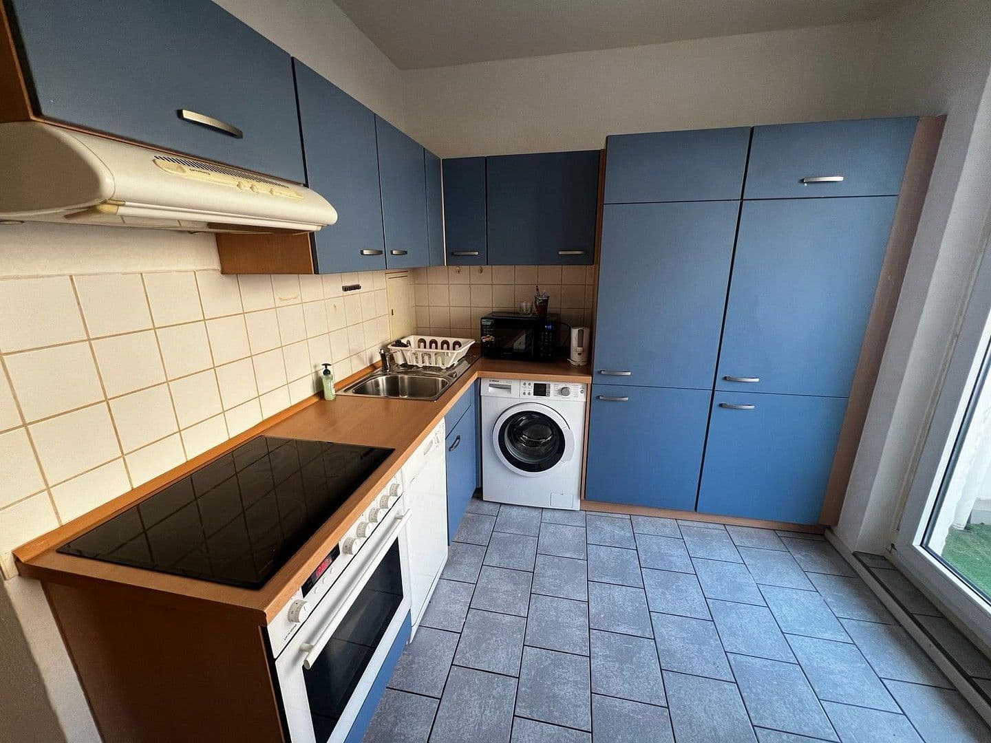 Pronájem bytu 3+1 54 m², Platanenstr. 17, Leipzig, Sasko Pronájem bytu 3+1 54 m², Platanenstr. 17, Leipzig, Sasko