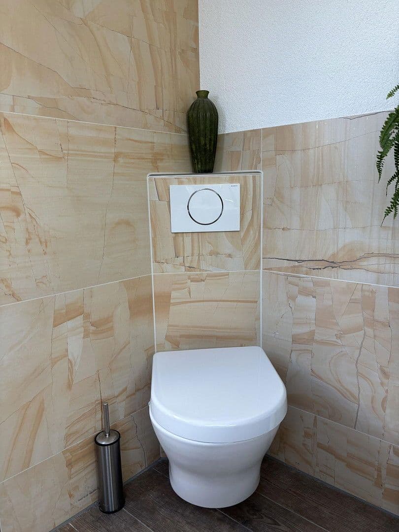 Prodej domu 180 m², pozemek 1.318 m², Burgbernheim, Bavorsko Prodej domu 180 m², pozemek 1.318 m², Burgbernheim, Bavorsko