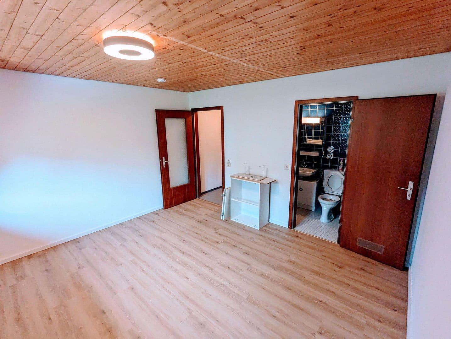 Pronájem bytu 1+1 23 m², Harzstraße, Schönwald im Schwarzwald, Bádensko-Württembersko Pronájem bytu 1+1 23 m², Harzstraße, Schönwald im Schwarzwald, Bádensko-Württembersko