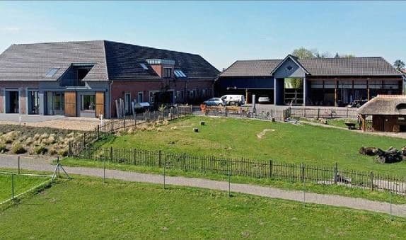 Prodej domu 704 m², pozemek 41.670 m², Niederkrüchten, Severní Porýní-Vestfálsko Prodej domu 704 m², pozemek 41.670 m², Niederkrüchten, Severní Porýní-Vestfálsko