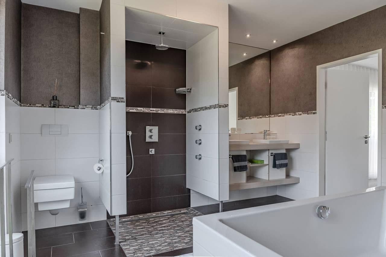 Prodej domu 270 m², pozemek 1.350 m², Werder (Havel), Braniborsko Prodej domu 270 m², pozemek 1.350 m², Werder (Havel), Braniborsko