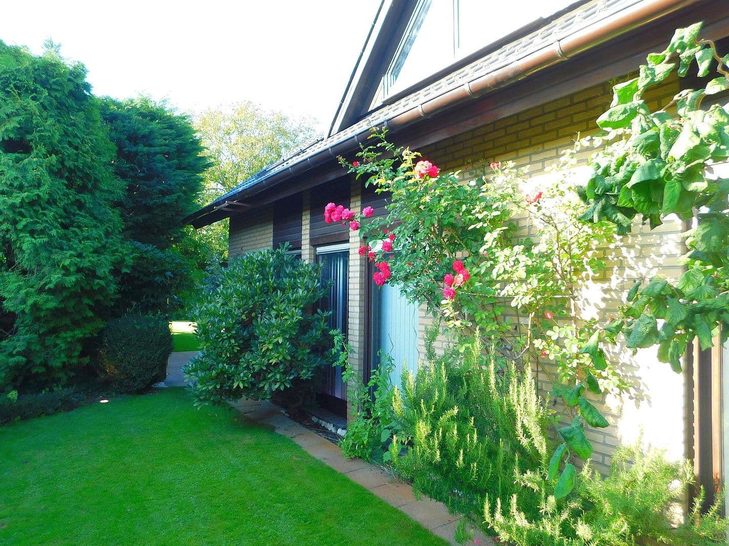 Prodej domu 180 m², pozemek 560 m², Greven, Severní Porýní-Vestfálsko Prodej domu 180 m², pozemek 560 m², Greven, Severní Porýní-Vestfálsko