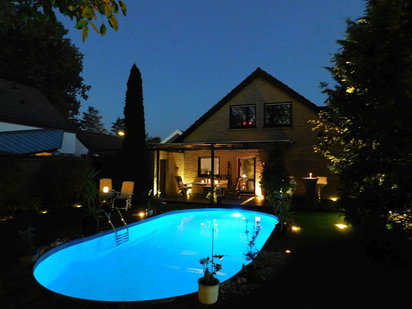 Prodej domu 180 m², pozemek 560 m², Greven, Severní Porýní-Vestfálsko Prodej domu 180 m², pozemek 560 m², Greven, Severní Porýní-Vestfálsko