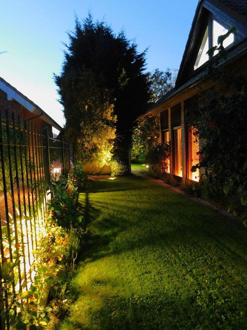 Prodej domu 180 m², pozemek 560 m², Greven, Severní Porýní-Vestfálsko Prodej domu 180 m², pozemek 560 m², Greven, Severní Porýní-Vestfálsko