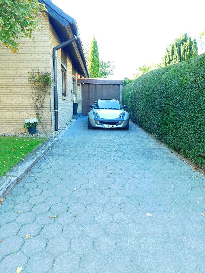 Prodej domu 180 m², pozemek 560 m², Greven, Severní Porýní-Vestfálsko Prodej domu 180 m², pozemek 560 m², Greven, Severní Porýní-Vestfálsko