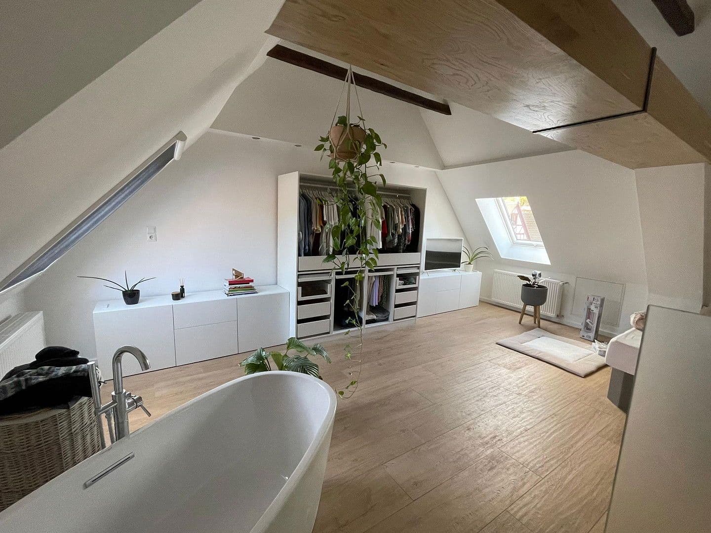 Pronájem bytu 3+kk 117 m², Wächtersbach, Hessen Pronájem bytu 3+kk 117 m², Wächtersbach, Hessen