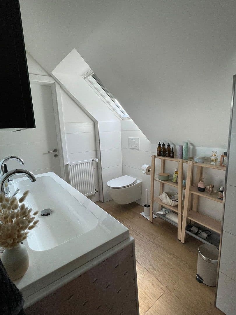 Pronájem bytu 3+kk 117 m², Wächtersbach, Hessen Pronájem bytu 3+kk 117 m², Wächtersbach, Hessen