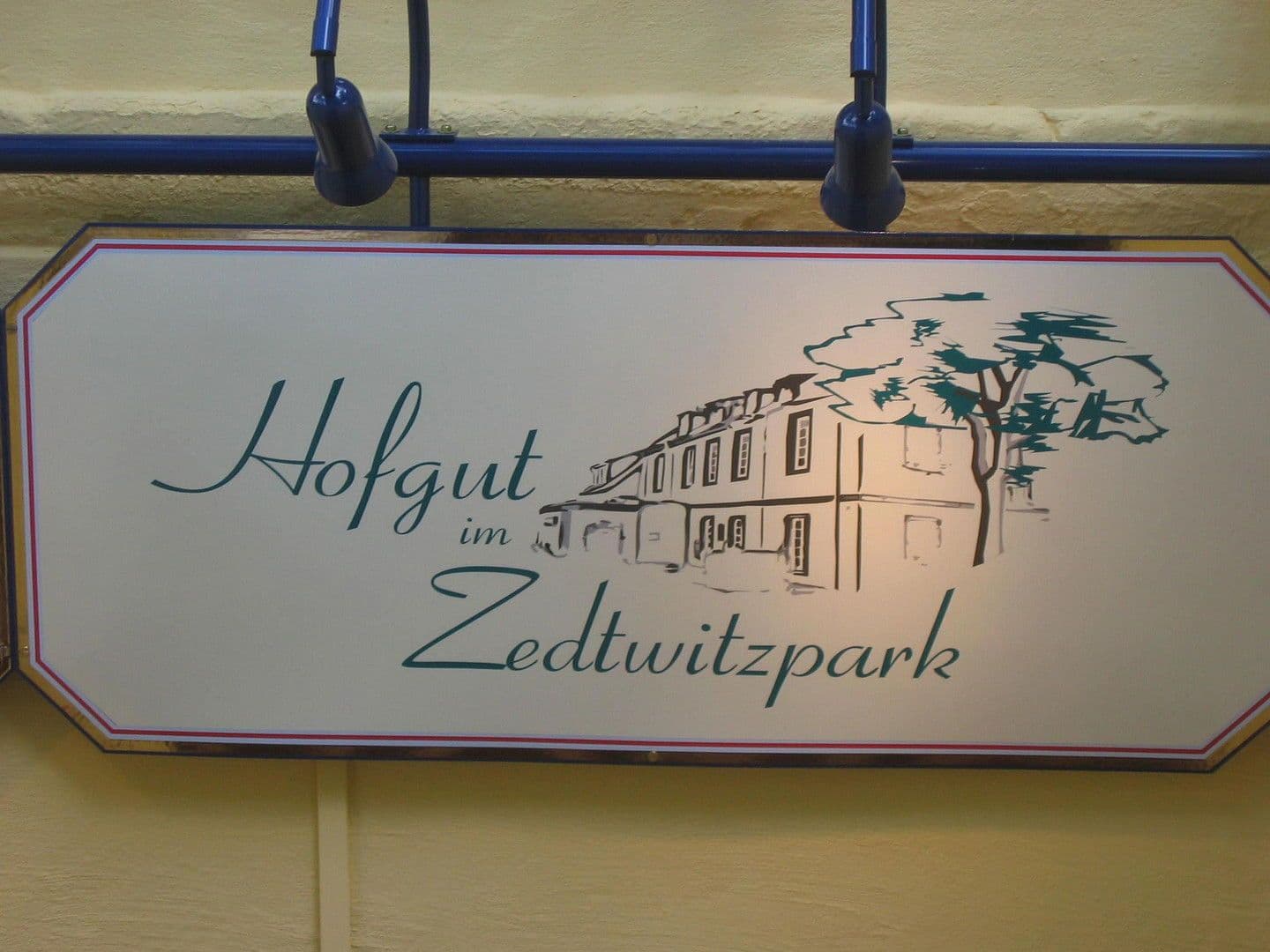 Prodej domu 810 m², pozemek 710 m², Rheingönheimerstraße 98, Ludwigshafen, Porýní-Falc Prodej domu 810 m², pozemek 710 m², Rheingönheimerstraße 98, Ludwigshafen, Porýní-Falc