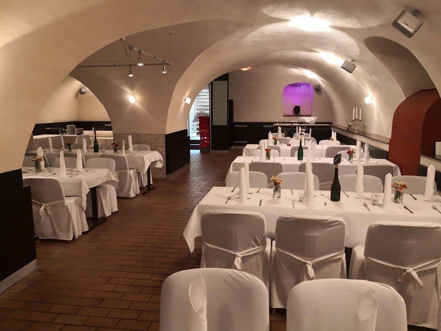 Prodej domu 810 m², pozemek 710 m², Rheingönheimerstraße 98, Ludwigshafen, Porýní-Falc Prodej domu 810 m², pozemek 710 m², Rheingönheimerstraße 98, Ludwigshafen, Porýní-Falc