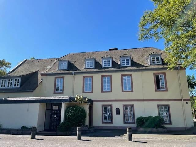 Prodej domu 810 m², pozemek 710 m², Rheingönheimerstraße 98, Ludwigshafen, Porýní-Falc Prodej domu 810 m², pozemek 710 m², Rheingönheimerstraße 98, Ludwigshafen, Porýní-Falc