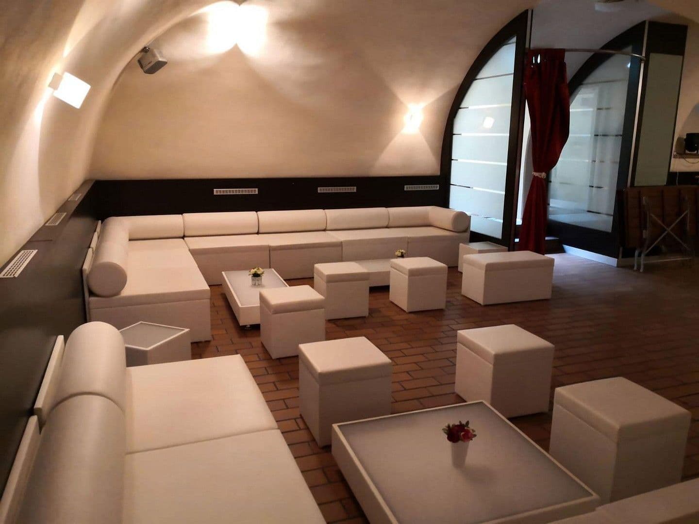 Prodej domu 810 m², pozemek 710 m², Rheingönheimerstraße 98, Ludwigshafen, Porýní-Falc Prodej domu 810 m², pozemek 710 m², Rheingönheimerstraße 98, Ludwigshafen, Porýní-Falc