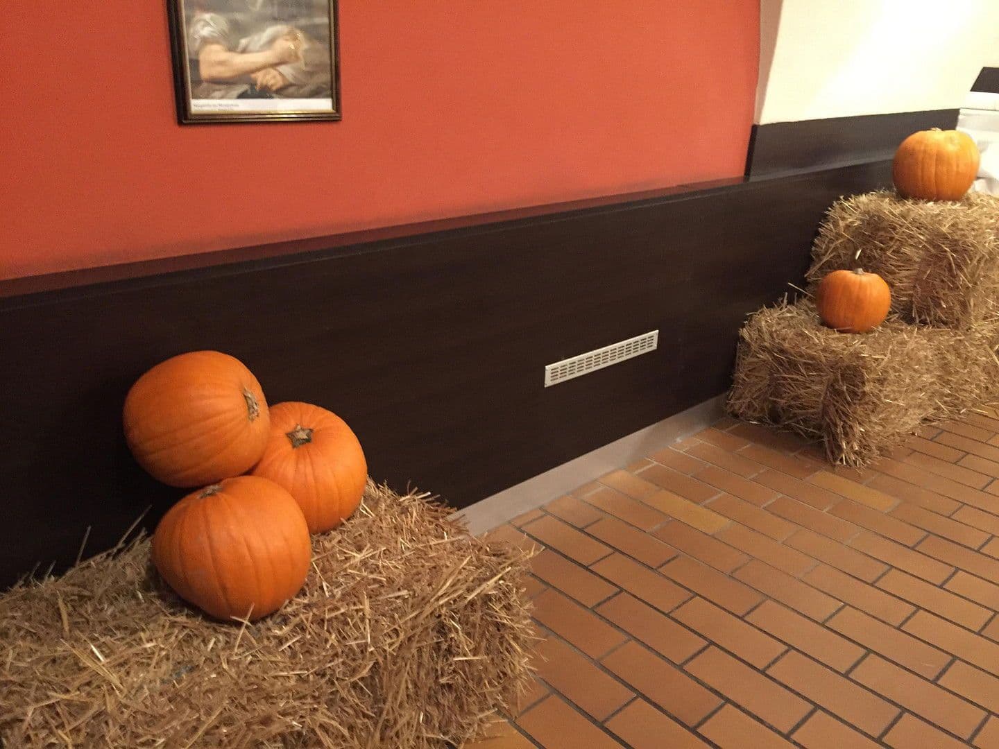 Prodej domu 810 m², pozemek 710 m², Rheingönheimerstraße 98, Ludwigshafen, Porýní-Falc Prodej domu 810 m², pozemek 710 m², Rheingönheimerstraße 98, Ludwigshafen, Porýní-Falc