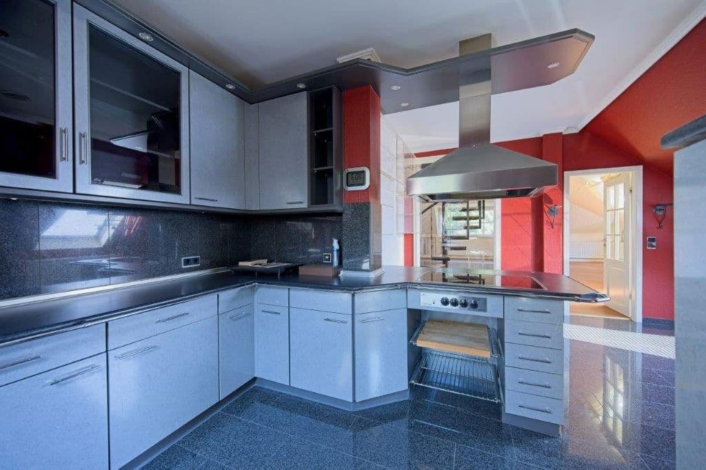 Pronájem bytu 5+1 190 m², Kirchweg 64b, Henstedt-Ulzburg, Šlesvicko-Holštýnsko Pronájem bytu 5+1 190 m², Kirchweg 64b, Henstedt-Ulzburg, Šlesvicko-Holštýnsko