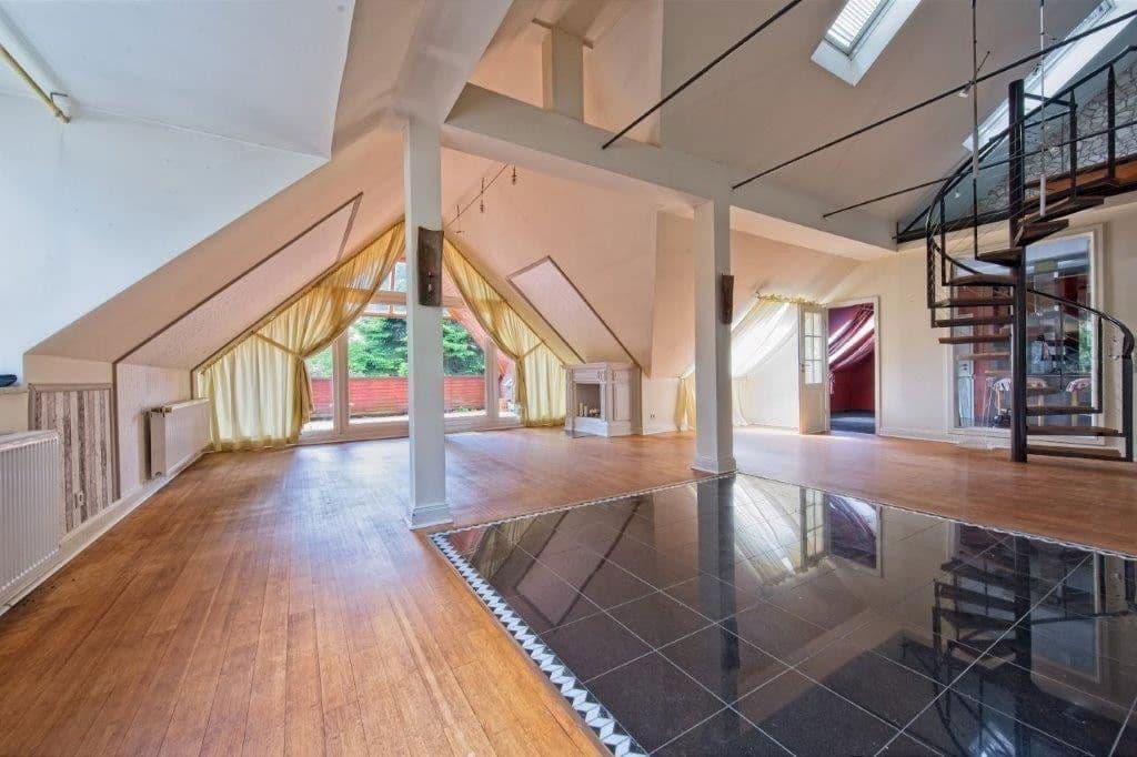 Pronájem bytu 5+1 190 m², Kirchweg 64b, Henstedt-Ulzburg, Šlesvicko-Holštýnsko Pronájem bytu 5+1 190 m², Kirchweg 64b, Henstedt-Ulzburg, Šlesvicko-Holštýnsko