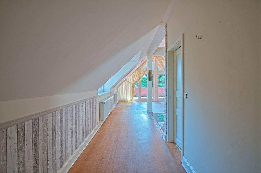 Pronájem bytu 5+1 190 m², Kirchweg 64b, Henstedt-Ulzburg, Šlesvicko-Holštýnsko Pronájem bytu 5+1 190 m², Kirchweg 64b, Henstedt-Ulzburg, Šlesvicko-Holštýnsko