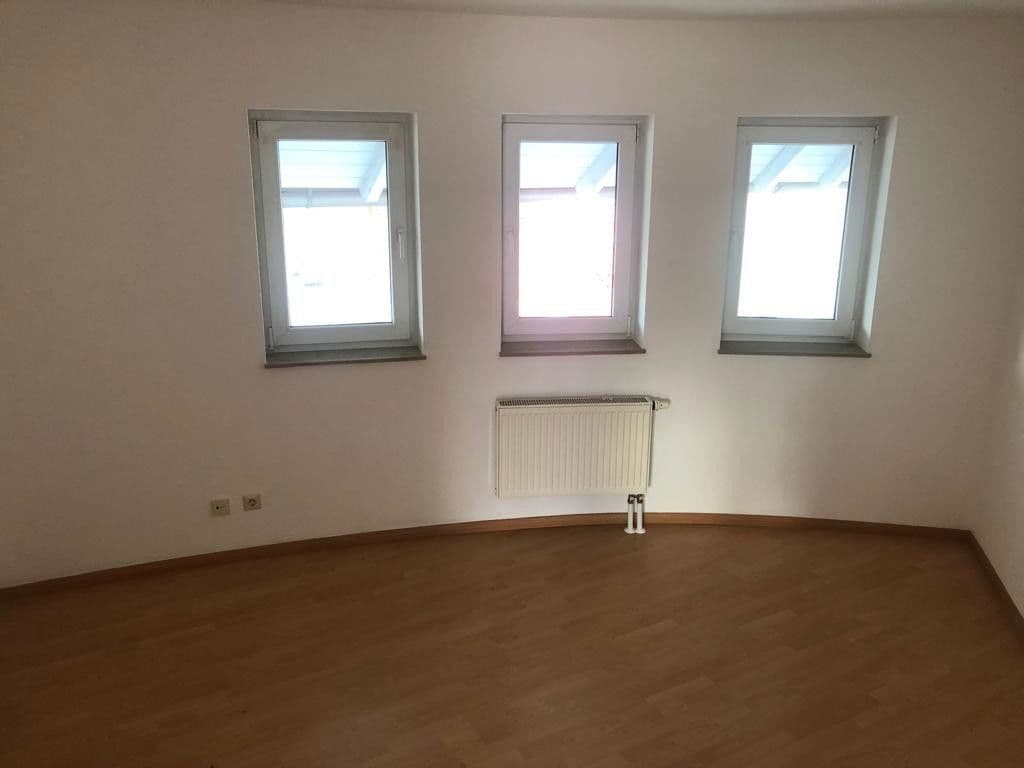 Pronájem bytu 2+1 59 m², Moritzplatz 6c, Naumburg (Saale), Sasko-Anhaltsko Pronájem bytu 2+1 59 m², Moritzplatz 6c, Naumburg (Saale), Sasko-Anhaltsko