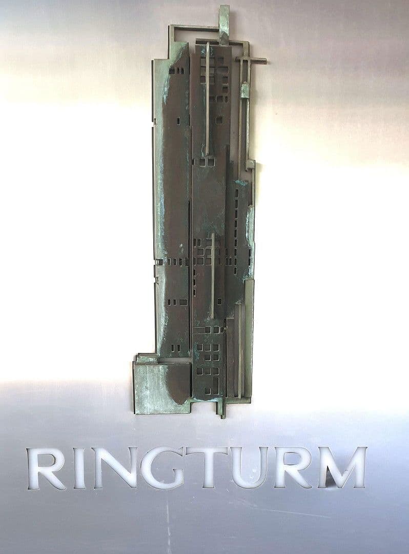 Prodej bytu 3+1 106 m², Köln, Severní Porýní-Vestfálsko Prodej bytu 3+1 106 m², Köln, Severní Porýní-Vestfálsko