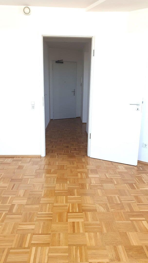 Prodej bytu 3+1 106 m², Köln, Severní Porýní-Vestfálsko Prodej bytu 3+1 106 m², Köln, Severní Porýní-Vestfálsko