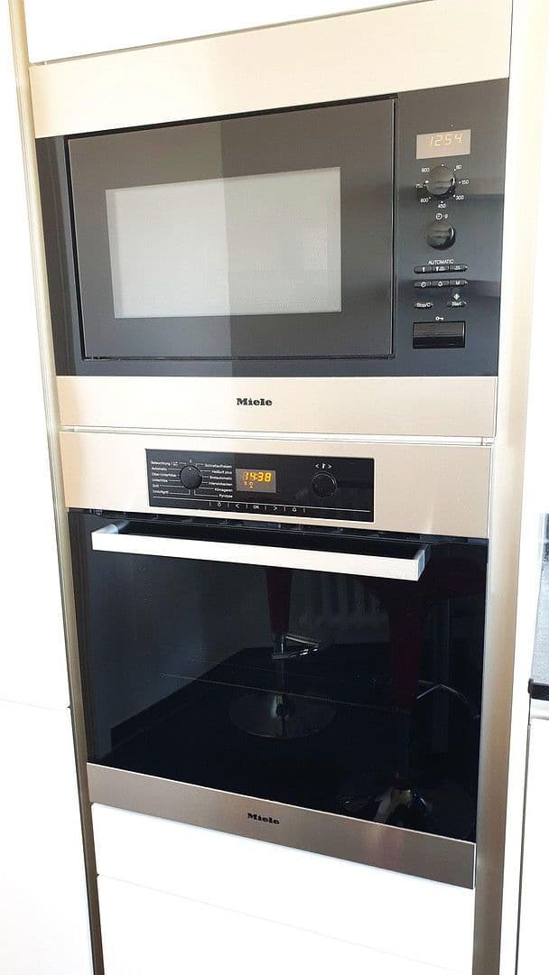 Prodej bytu 3+1 106 m², Köln, Severní Porýní-Vestfálsko Prodej bytu 3+1 106 m², Köln, Severní Porýní-Vestfálsko