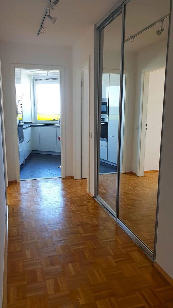 Prodej bytu 3+1 106 m², Köln, Severní Porýní-Vestfálsko Prodej bytu 3+1 106 m², Köln, Severní Porýní-Vestfálsko