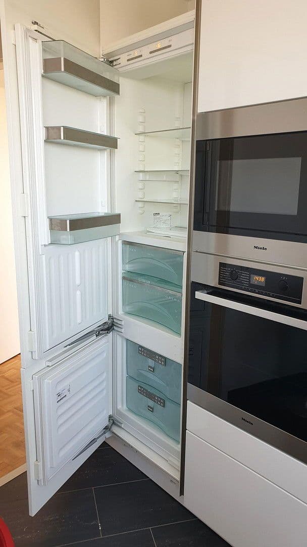 Prodej bytu 3+1 106 m², Köln, Severní Porýní-Vestfálsko Prodej bytu 3+1 106 m², Köln, Severní Porýní-Vestfálsko