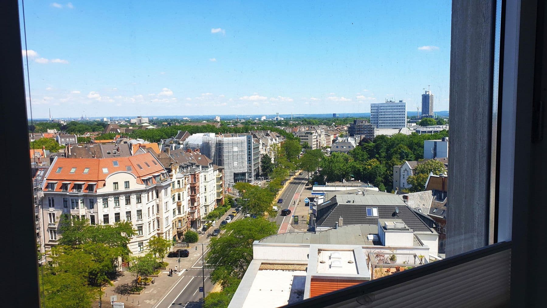 Prodej bytu 3+1 106 m², Köln, Severní Porýní-Vestfálsko Prodej bytu 3+1 106 m², Köln, Severní Porýní-Vestfálsko