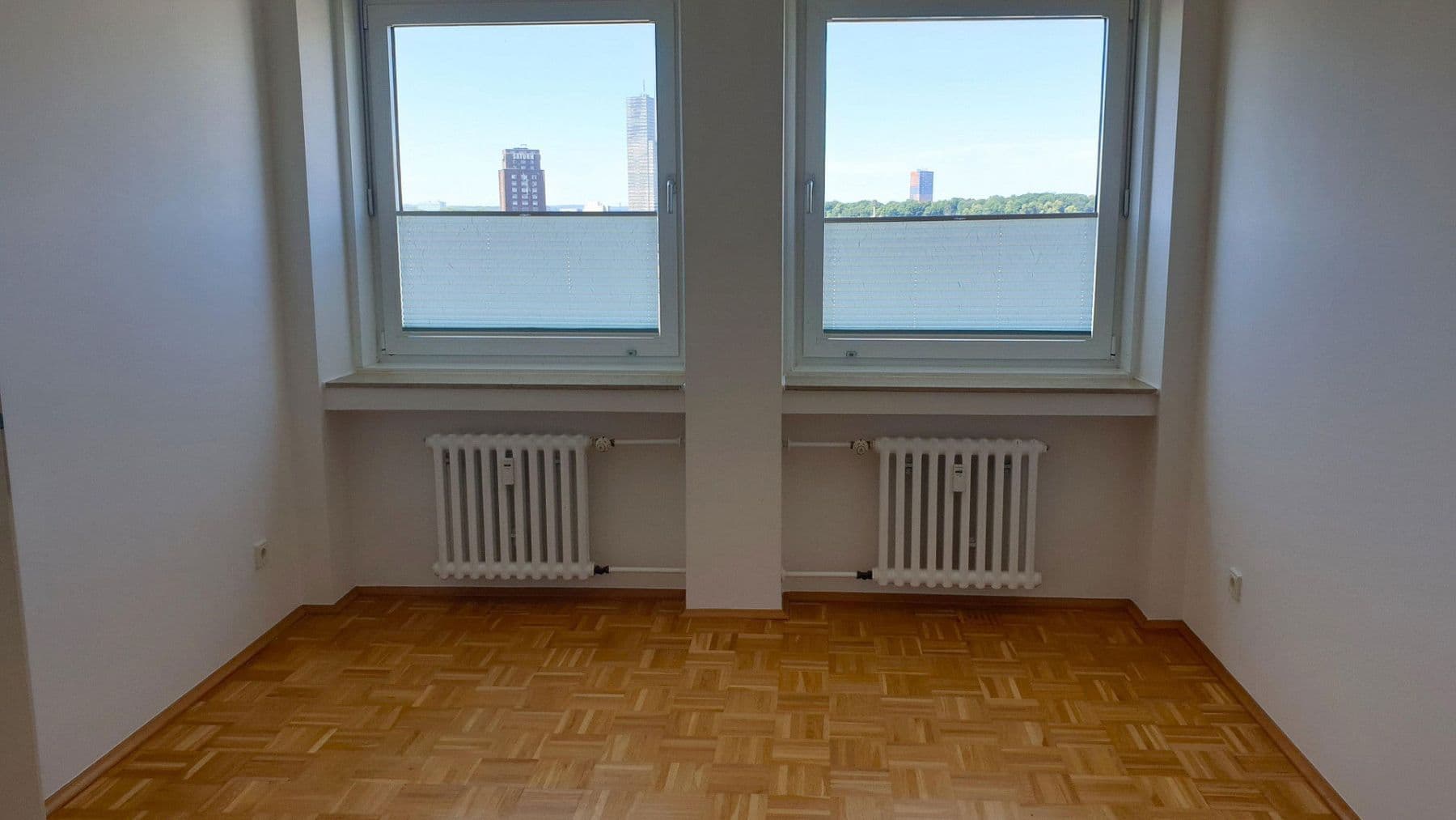 Prodej bytu 3+1 106 m², Köln, Severní Porýní-Vestfálsko Prodej bytu 3+1 106 m², Köln, Severní Porýní-Vestfálsko