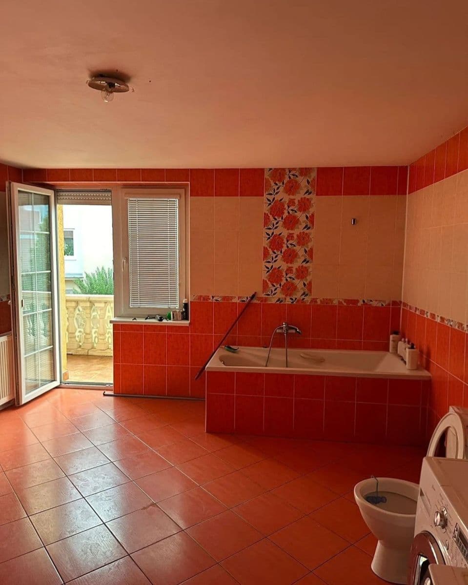 Prodej domu 350 m², pozemek 1.388 m², Praha, Praha Prodej domu 350 m², pozemek 1.388 m², Praha, Praha