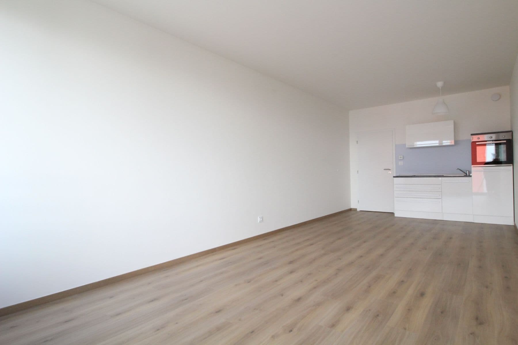 Pronájem bytu 1+kk 43 m², Choceradská, Praha, Praha Pronájem bytu 1+kk 43 m², Choceradská, Praha, Praha