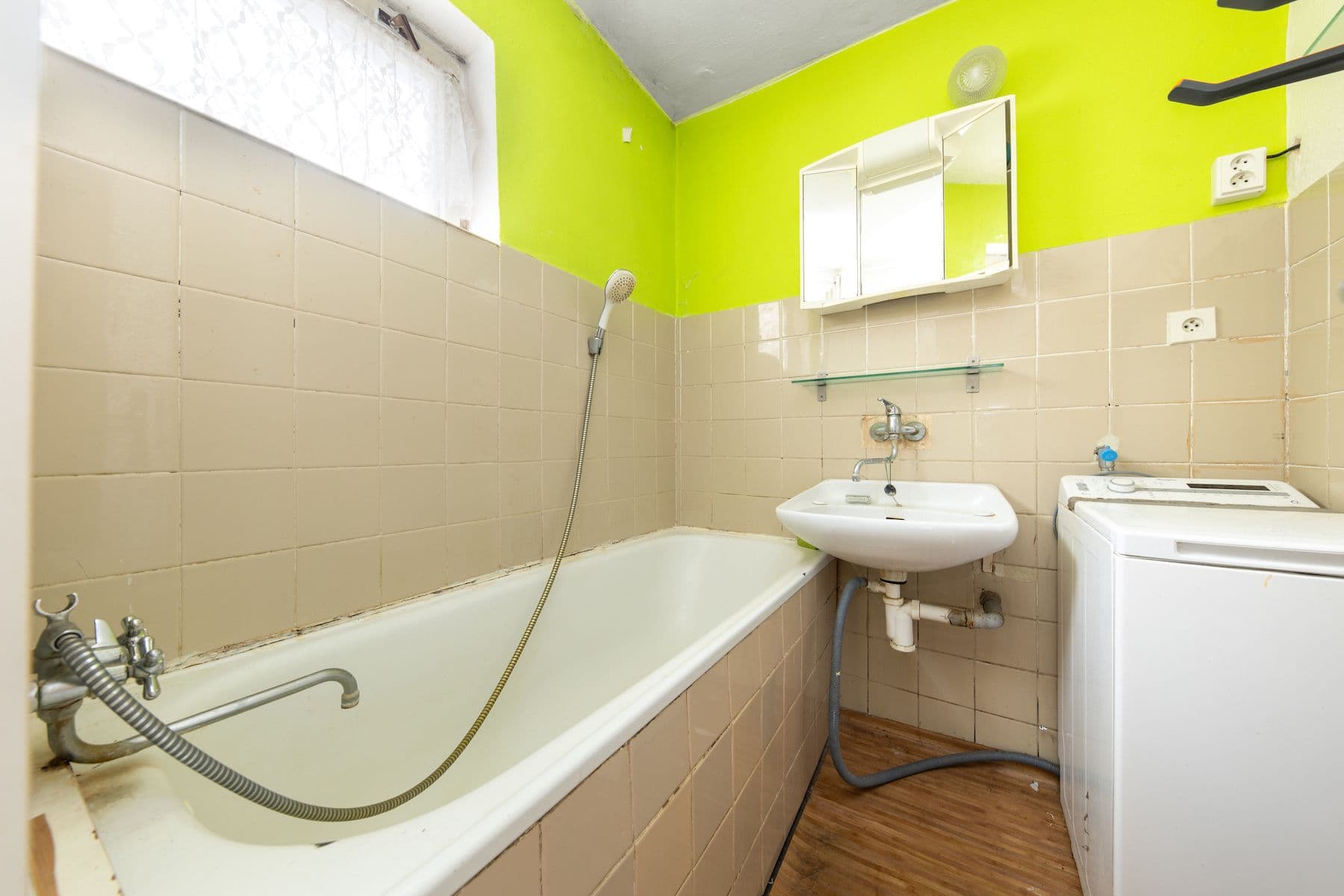 Prodej domu 325 m², pozemek 566 m², K Hluku, Lelekovice, Jihomoravský kraj Prodej domu 325 m², pozemek 566 m², K Hluku, Lelekovice, Jihomoravský kraj