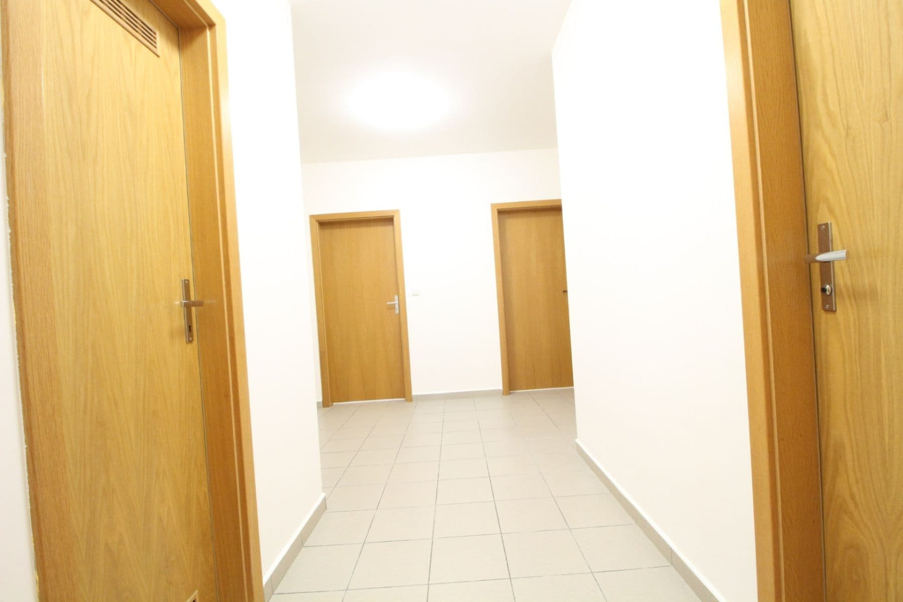 Pronájem bytu 3+1 93 m², Velká skála, Praha, Praha Pronájem bytu 3+1 93 m², Velká skála, Praha, Praha