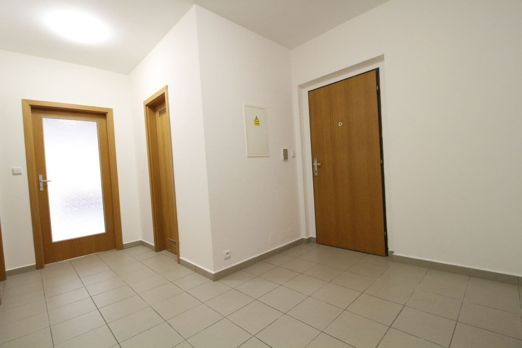 Pronájem bytu 3+1 93 m², Velká skála, Praha, Praha Pronájem bytu 3+1 93 m², Velká skála, Praha, Praha