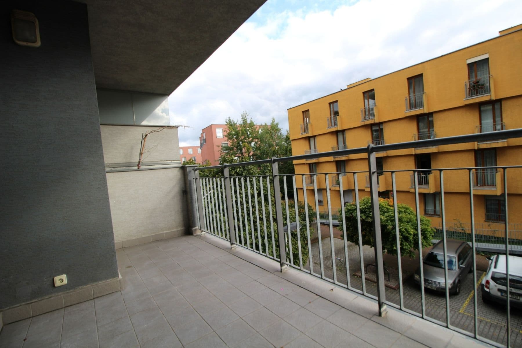 Pronájem bytu 3+1 93 m², Velká skála, Praha, Praha Pronájem bytu 3+1 93 m², Velká skála, Praha, Praha