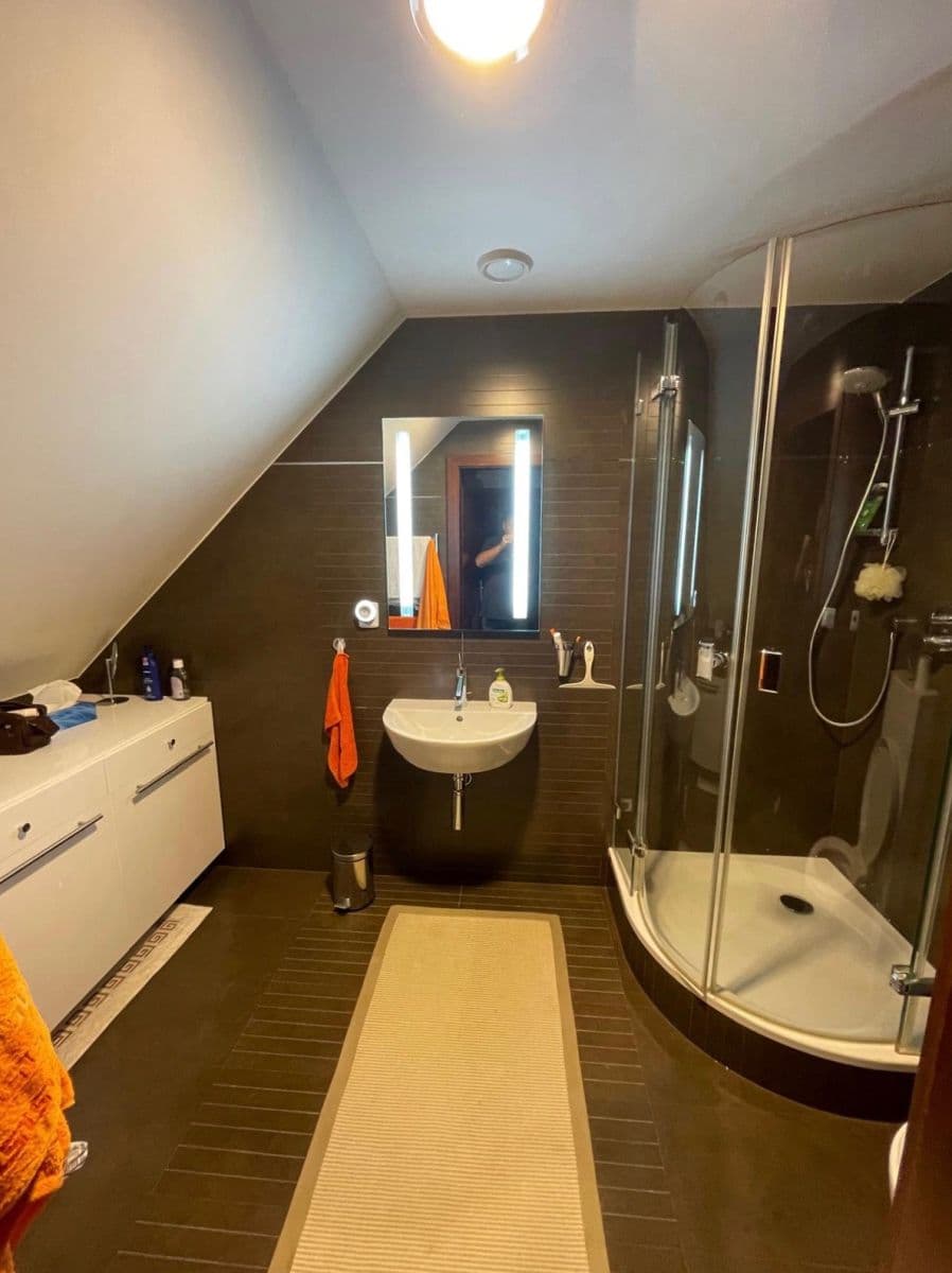 Prodej bytu 2+kk 56 m², Špindlerův Mlýn, Královéhradecký kraj Prodej bytu 2+kk 56 m², Špindlerův Mlýn, Královéhradecký kraj