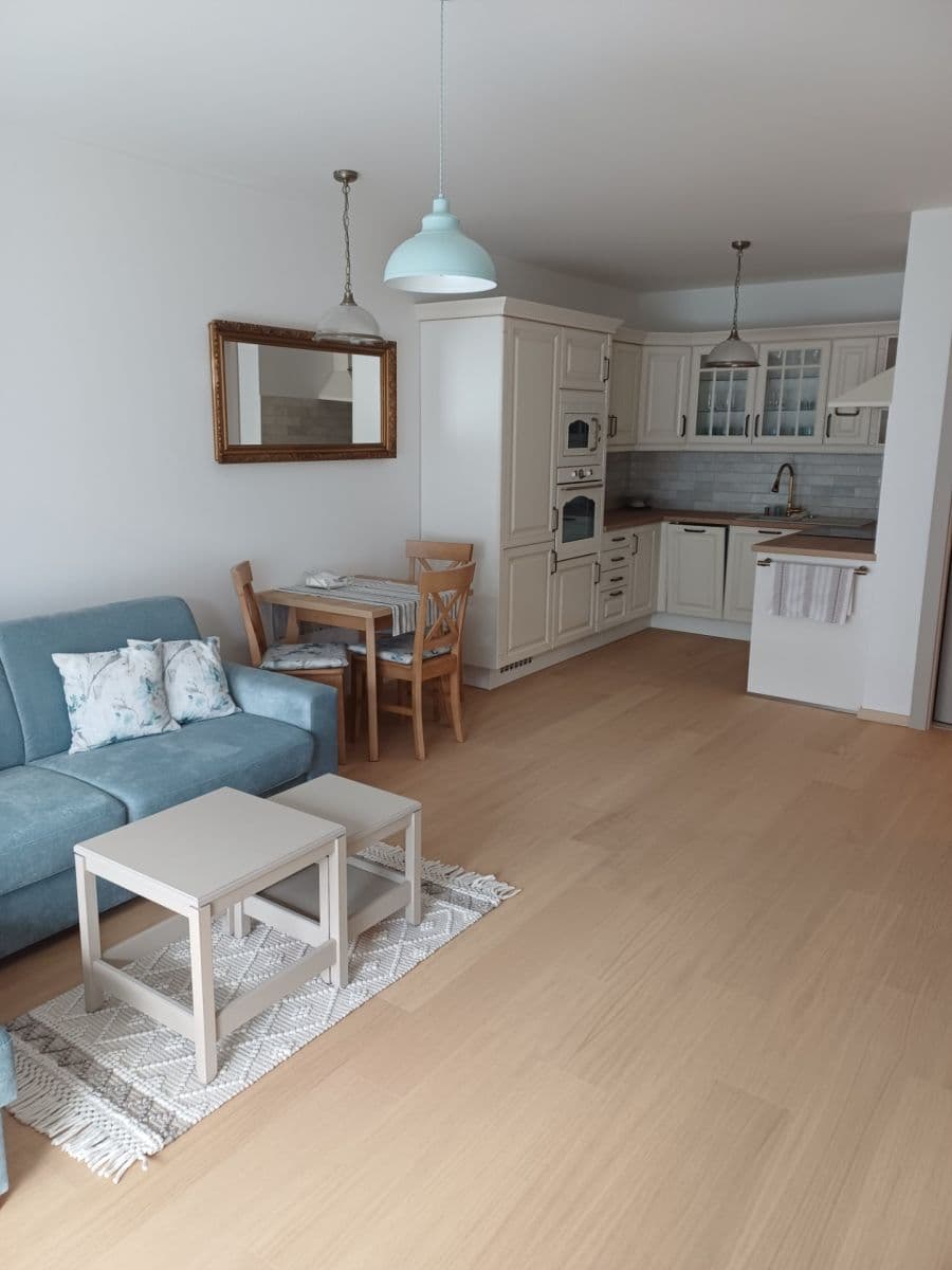 Pronájem bytu 2+1 53 m², Ružinov, Bratislavský kraj Pronájem bytu 2+1 53 m², Ružinov, Bratislavský kraj