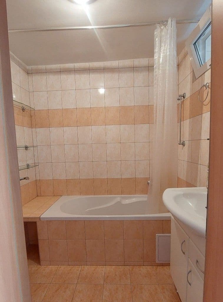 Pronájem bytu 2+1 61 m², Na Šťáhlavce, Praha, Praha Pronájem bytu 2+1 61 m², Na Šťáhlavce, Praha, Praha