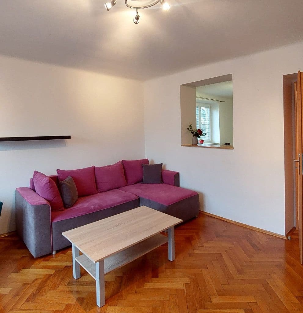 Pronájem bytu 2+1 61 m², Na Šťáhlavce, Praha, Praha Pronájem bytu 2+1 61 m², Na Šťáhlavce, Praha, Praha