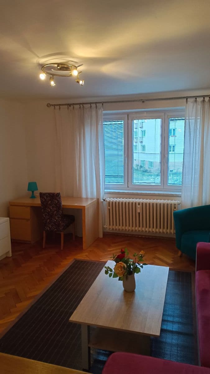 Pronájem bytu 2+1 61 m², Na Šťáhlavce, Praha, Praha Pronájem bytu 2+1 61 m², Na Šťáhlavce, Praha, Praha