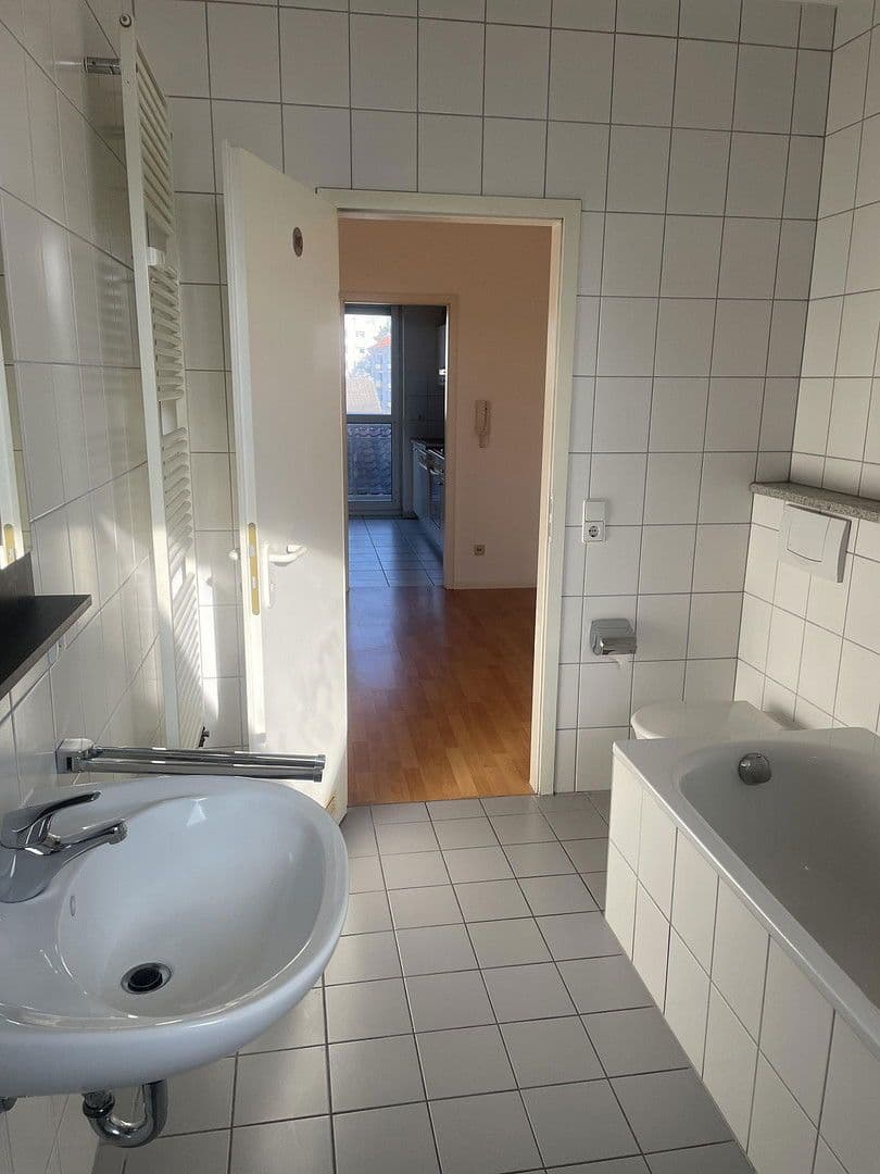 Pronájem bytu 1+1 42 m², Weil am Rhein, Bádensko-Württembersko Pronájem bytu 1+1 42 m², Weil am Rhein, Bádensko-Württembersko