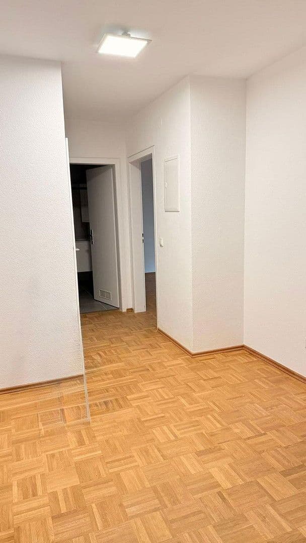 Pronájem bytu 2+1 78 m², Friedrich-Ebert Str, Dossenheim, Bádensko-Württembersko Pronájem bytu 2+1 78 m², Friedrich-Ebert Str, Dossenheim, Bádensko-Württembersko