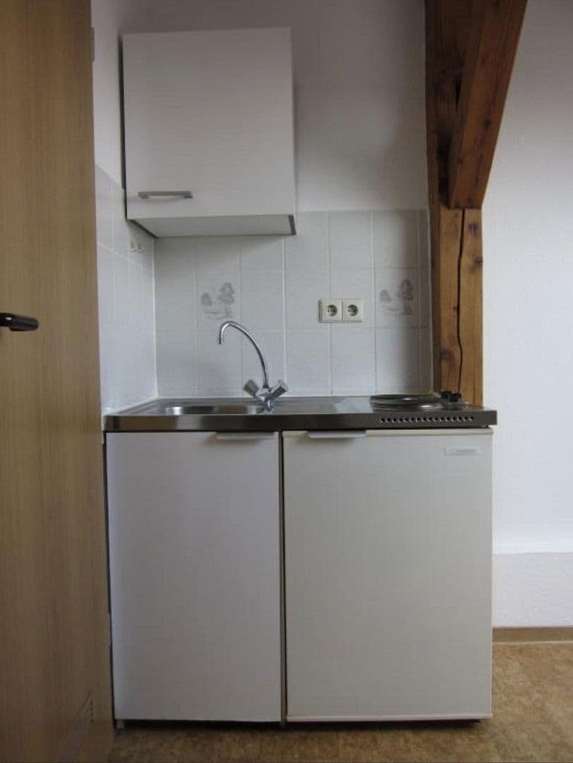 Pronájem bytu 1+1 18 m², Mannheim, Bádensko-Württembersko Pronájem bytu 1+1 18 m², Mannheim, Bádensko-Württembersko