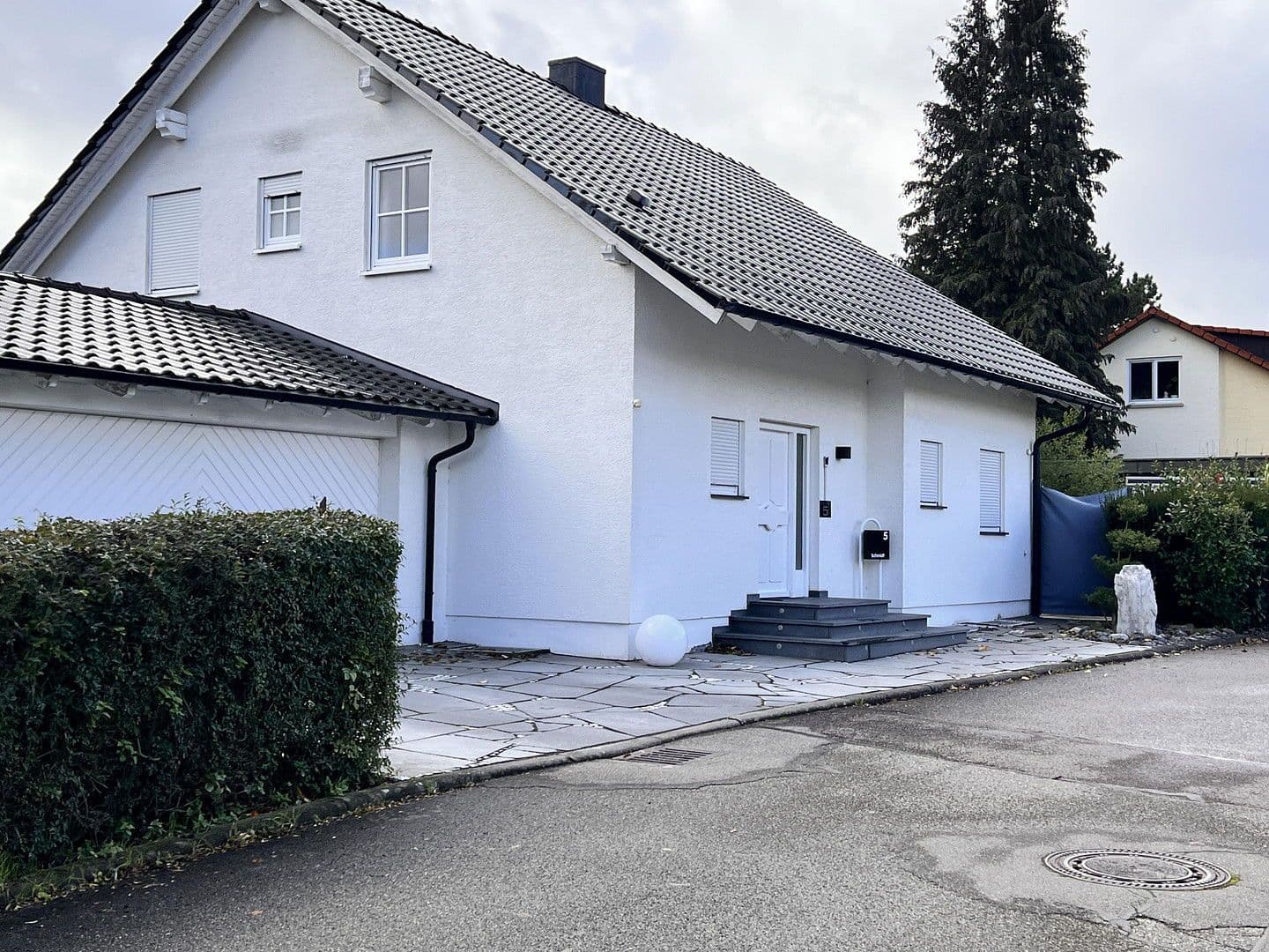 Prodej domu 147 m², pozemek 456 m², Eutingen im Gäu, Bádensko-Württembersko Prodej domu 147 m², pozemek 456 m², Eutingen im Gäu, Bádensko-Württembersko