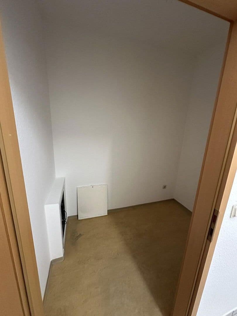Pronájem bytu 2+1 71 m², Kirchberg, Porýní-Falc Pronájem bytu 2+1 71 m², Kirchberg, Porýní-Falc