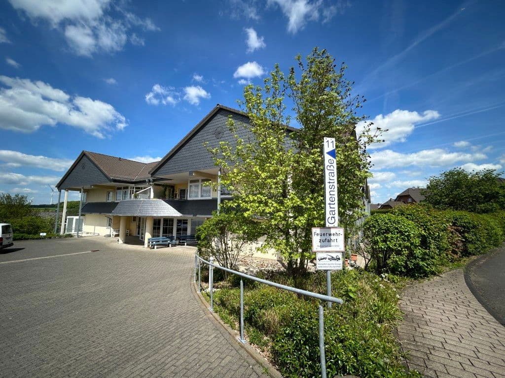 Pronájem bytu 2+1 71 m², Kirchberg, Porýní-Falc Pronájem bytu 2+1 71 m², Kirchberg, Porýní-Falc
